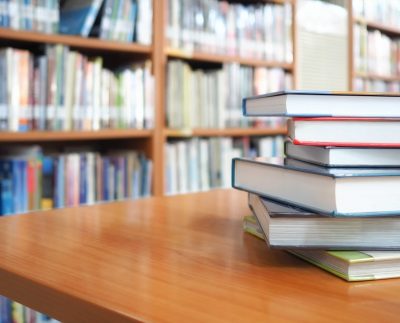 Es de libro, catorce años promoviendo la investigación y la alfabetización en medios en el aula