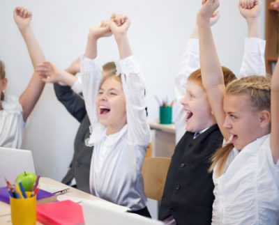 Comentario en Cómo aplicar el aprendizaje basado en juegos en el aula [Infografía] por Equipo aulaPlaneta