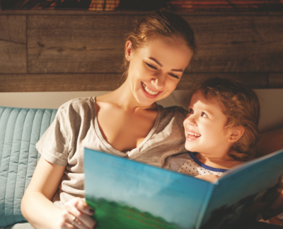 Retoma el placer de leer en familia con estas siete lecturas recomendadas.