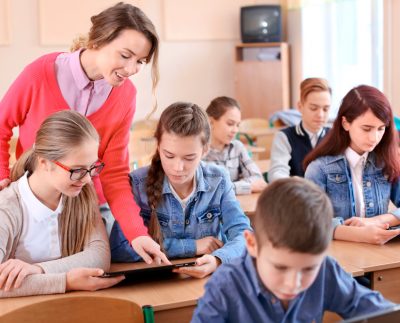 El uso de entornos digitales de aprendizaje en el centro educativo ADN ha facilitado la adaptación de docentes y alumnados a la clases a distancia.