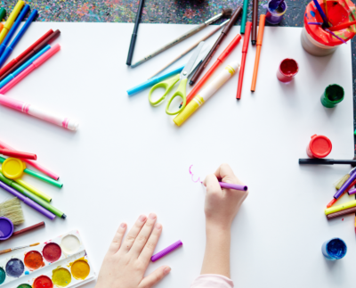 Te ayudamos a desarrollar la creatividad plástica de tus hijos desde casa