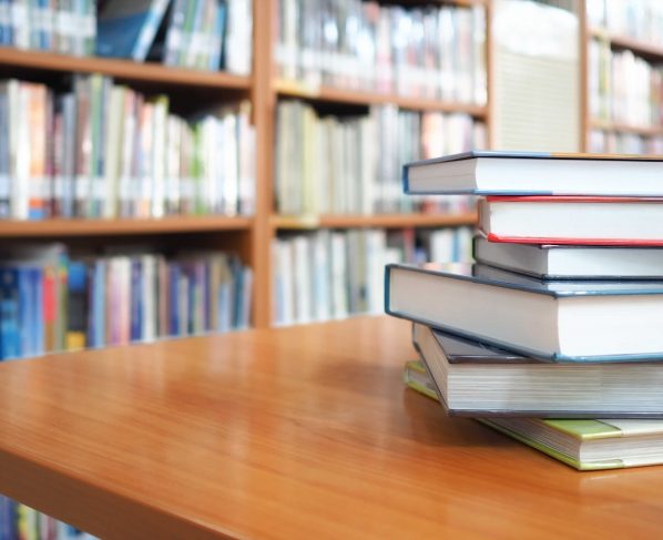 Es de libro, catorce años promoviendo la investigación y la alfabetización en medios en el aula