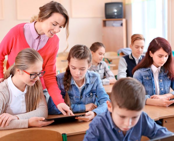 El uso de entornos digitales de aprendizaje en el centro educativo ADN ha facilitado la adaptación de docentes y alumnados a la clases a distancia.